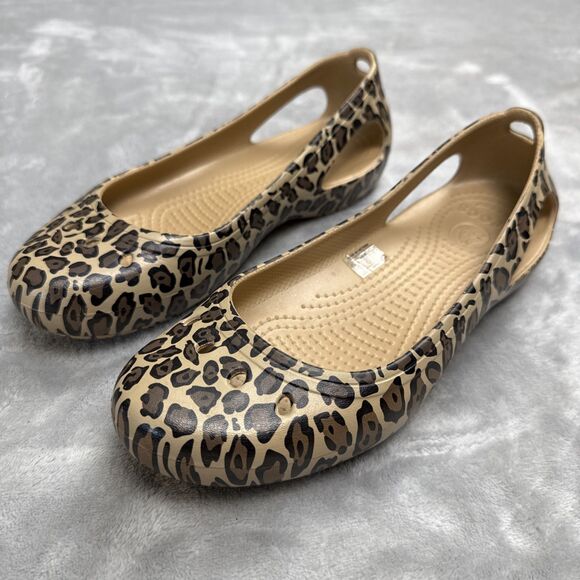 Crocs Flat Women's Sz 7 Kadee Leopard Print Casual Dress Shoe Mary Jane Slip - Picture 2 of 7
